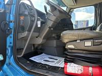 2022 Volvo VNL64T860