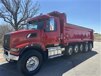 Used 2022 Volvo VHD64F300 for Sale