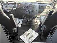 2024 Volvo VNL64T860