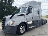 2022 Freightliner Cascadia