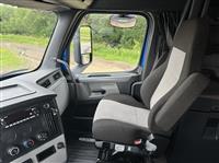 2022 Freightliner CA126