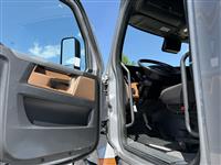 2022 Freightliner CA126