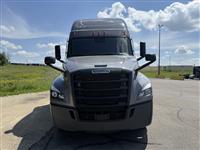 2022 Freightliner CA126