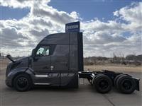 2026 Volvo VNL64T440