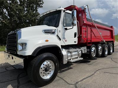 2027 Freightliner 114SD