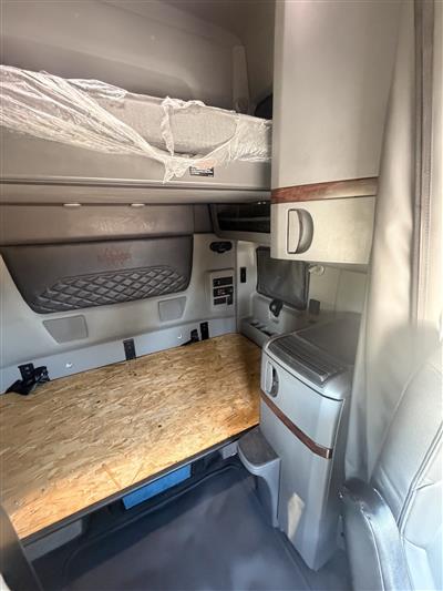 2023 International LT 625