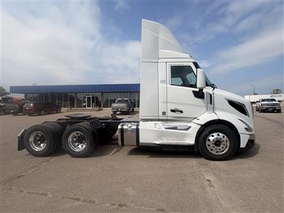 2027 Volvo VNR300