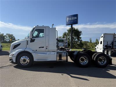 2027 Volvo VNR300
