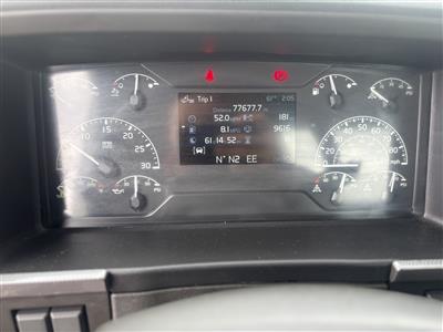 2022 Volvo VNR300