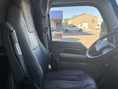 2023 Kenworth T680
