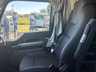 2023 Kenworth T680