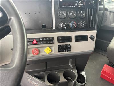 2022 Freightliner Cascadia