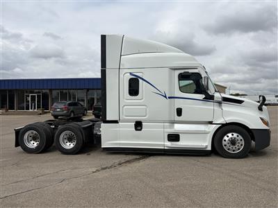 2022 Freightliner Cascadia