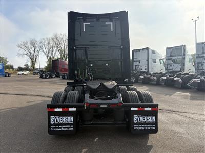 2027 Volvo VNL64T860