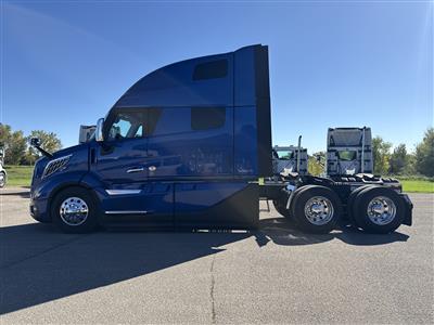 2027 Volvo VNL64T860