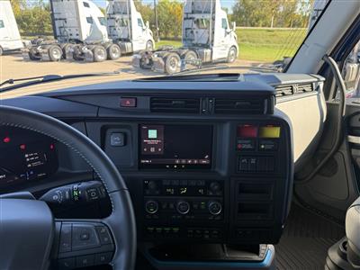 2027 Volvo VNL64T860