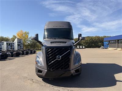 2027 Volvo VNL64T440