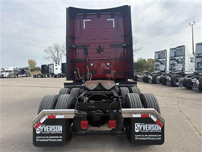2027 Volvo VNL64T860