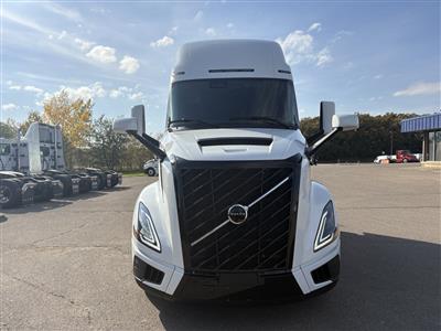 2027 Volvo VNL64T860