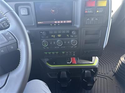 2027 Volvo VNL64T860