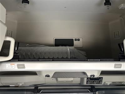 2027 Volvo VNL64T860