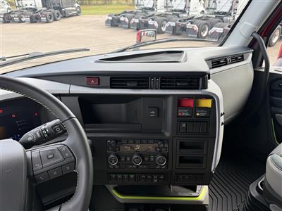 2027 Volvo VNL64T860