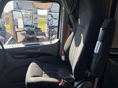 2022 Peterbilt 579