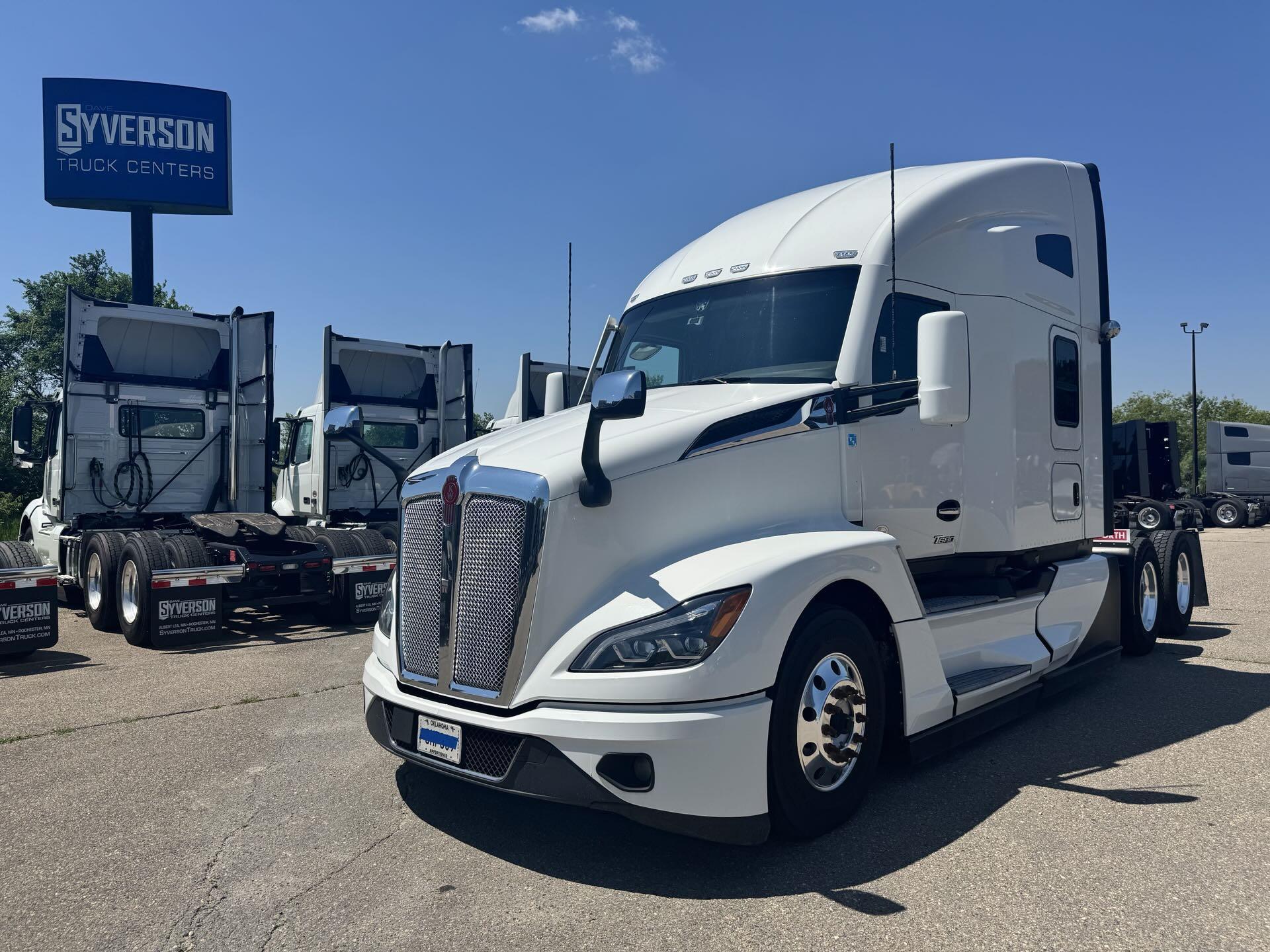 2024 Kenworth T680