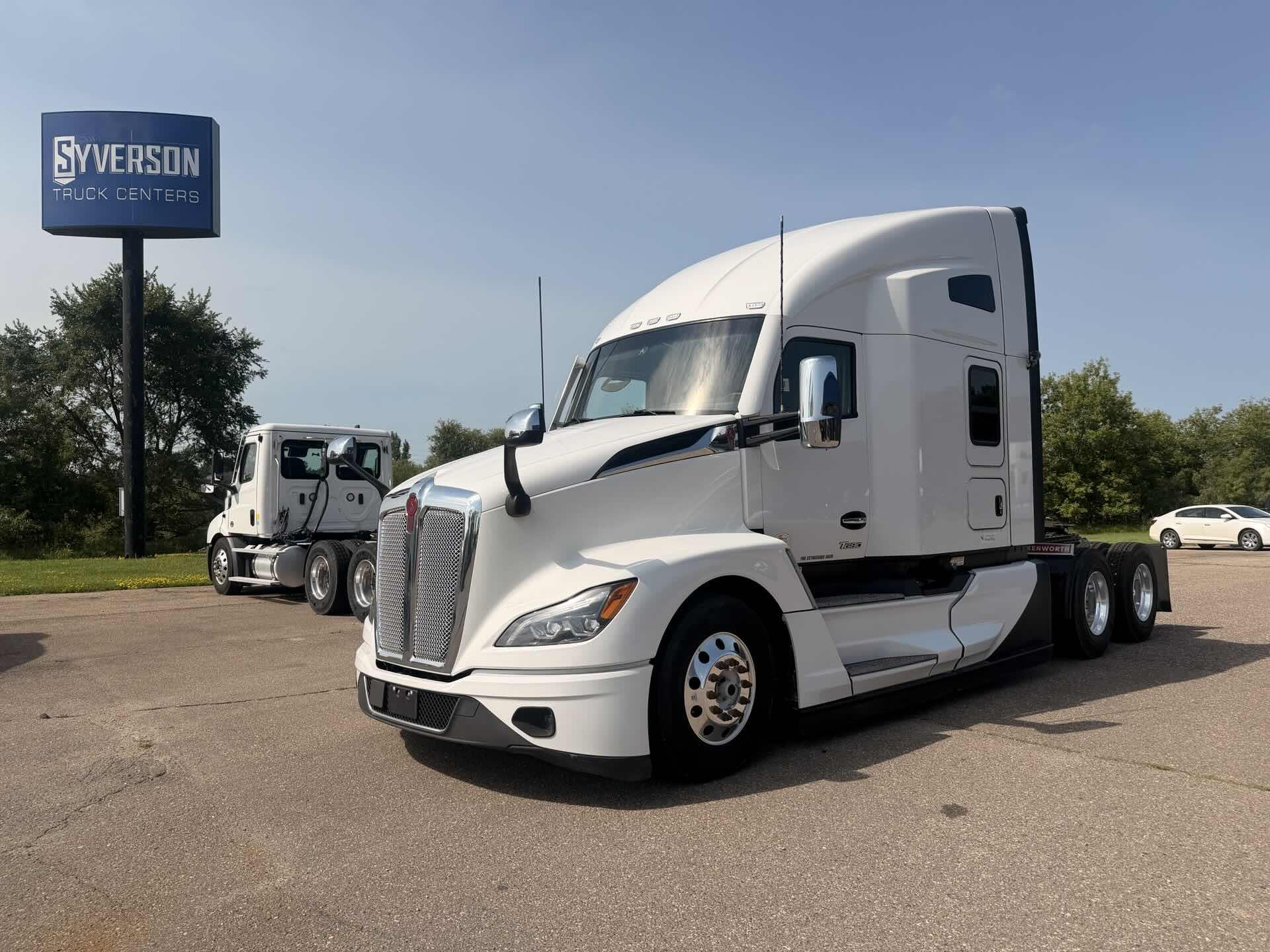 2024 Kenworth T680