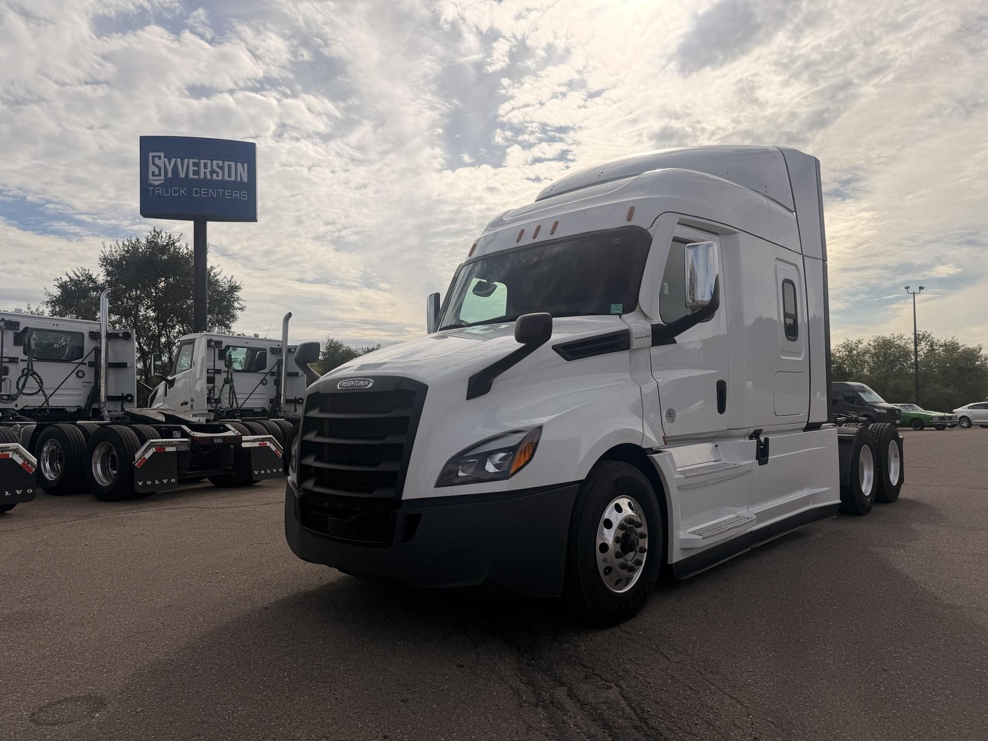2022 Freightliner Cascadia