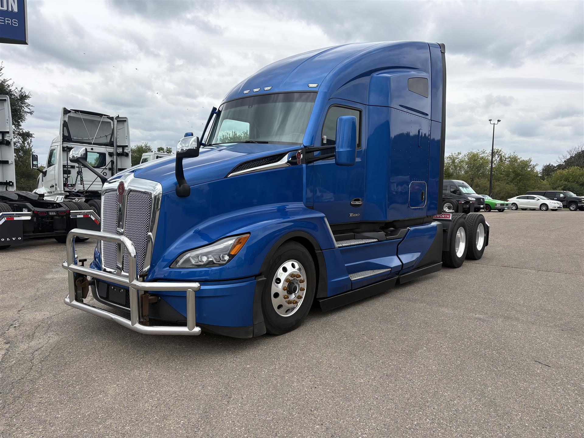 2023 Kenworth T680