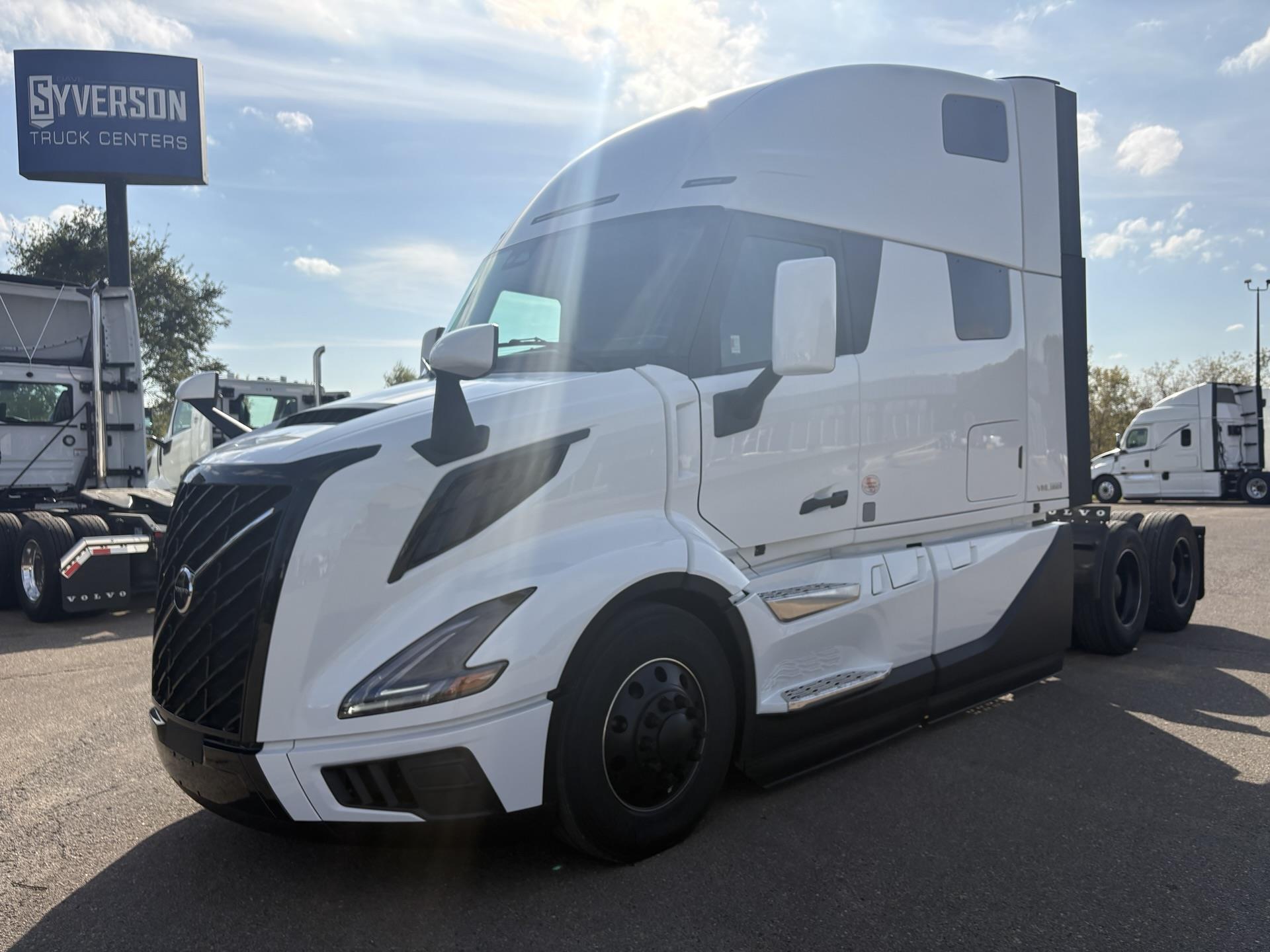 2027 Volvo VNL64T860