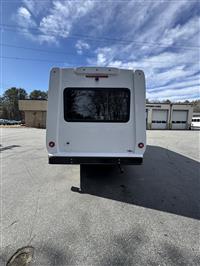 2025 DIAMOND COACH VIP 2200