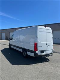 2023 MERCEDES REEFER VAN Sprinter 2500