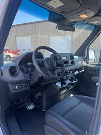 2023 MERCEDES REEFER VAN Sprinter 2500