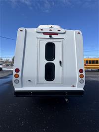 2024 DIAMOND COACH VIP 2500