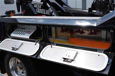 2025 Peterbilt 537