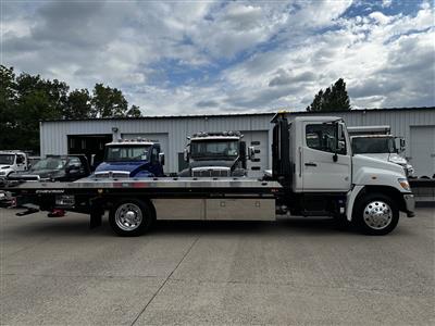 2025 Hino 
