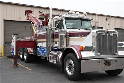 2000 Peterbilt 379