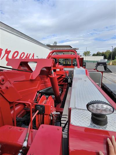 2025 Peterbilt 537
