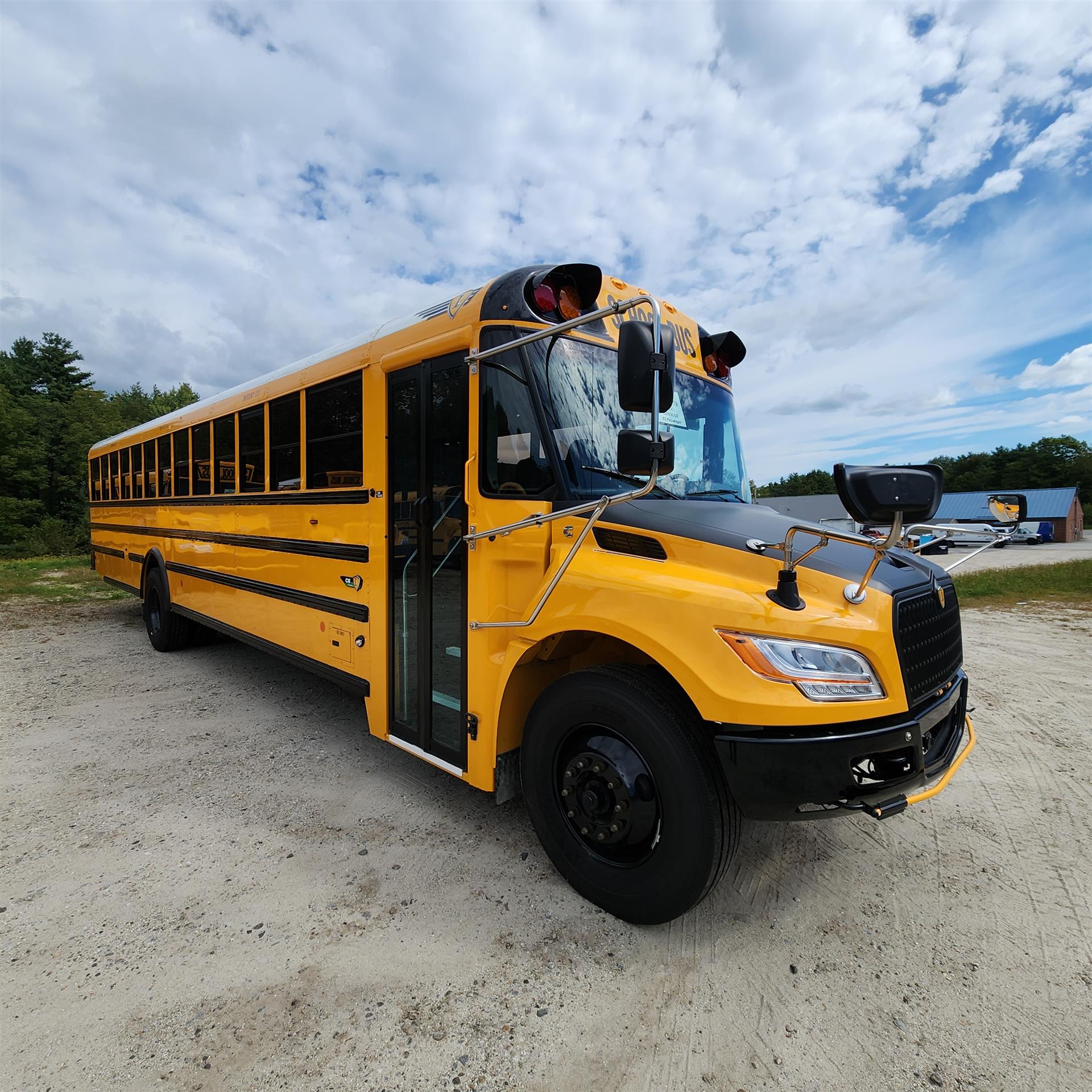2025 IC Bus CE