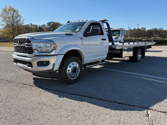 2024 Dodge RAM 5500