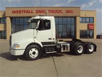 2011 Volvo VNL300