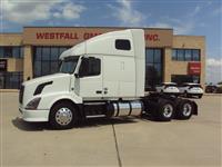 2015 Volvo VNL670