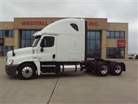2015 Freightliner CA125 SLP