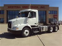 2012 Volvo VNM200