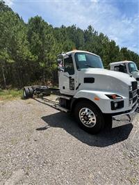 2025 Mack MD6 42R