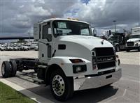 2025 Mack MD6 42R