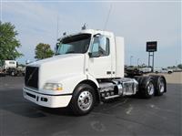 2013 Volvo VNM64T300