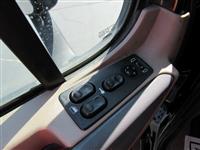 2014 Freightliner CA125DC